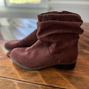 New Directions. Brown Bootie. Slouched look faux suede. Size 8